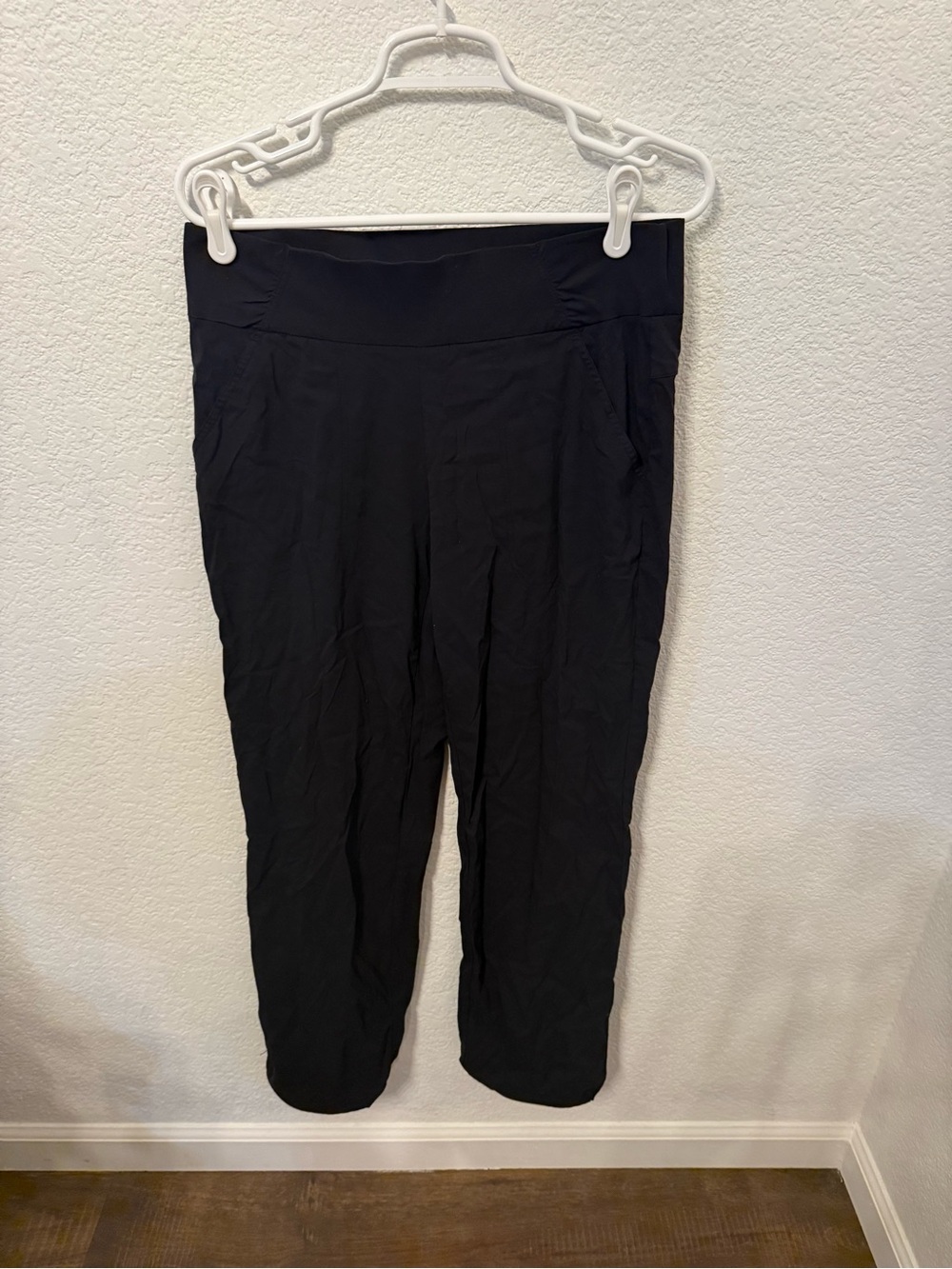 Columbia Women's Black Outdoor Pants – Size M/M